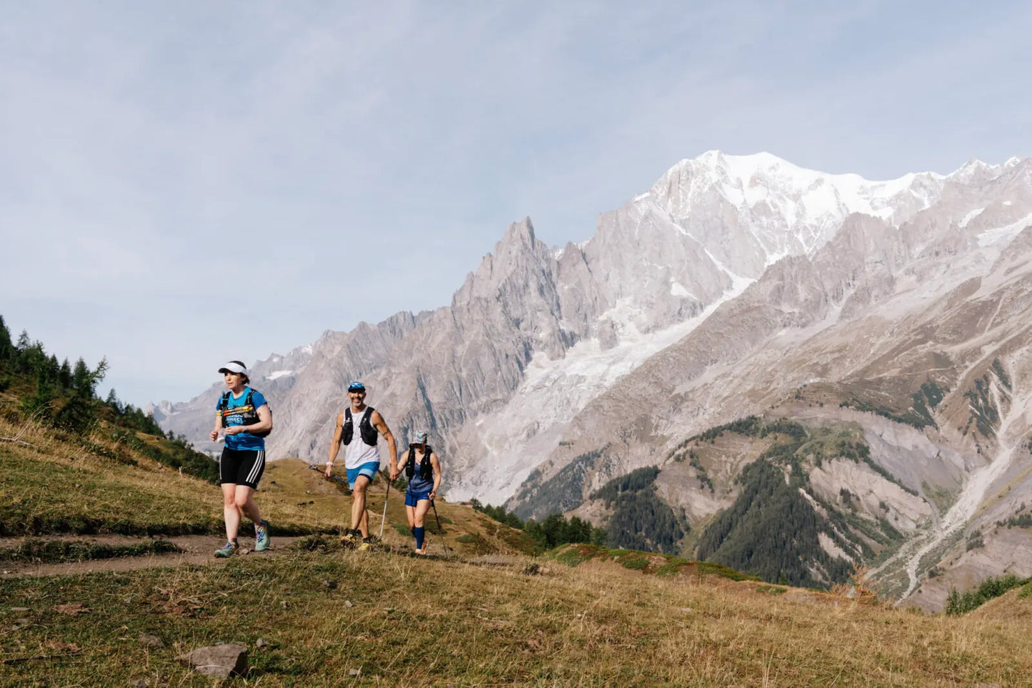 UNBREAKABLE TREK: TOUR DU MONT BLANC
